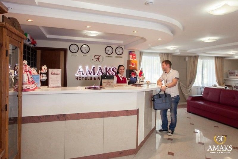 AMAKS Vizit Hotel Gomel Esterno foto